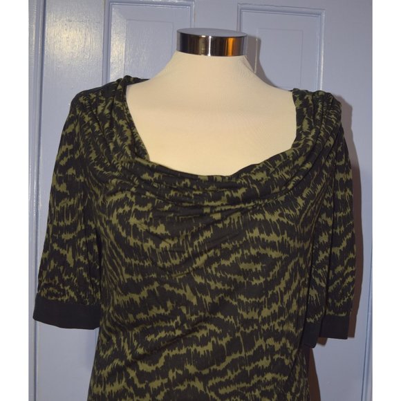 Trina Turk Dresses & Skirts - Trina Turk Olive/ Black Dress size 6